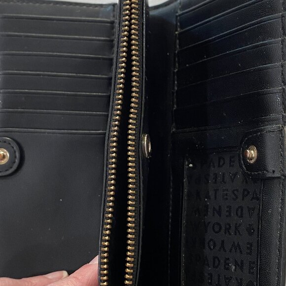 Kate Spade Braylon Patterson Drive Black Pebbled Leather Wallet - Picture 2 of 10